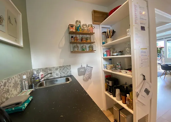 Clematis アパート